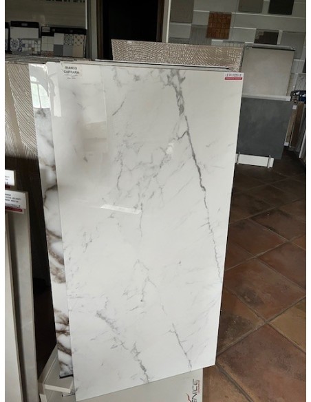 Bodenbelag 60X120 I MARMI CARRARA MQ 1,44